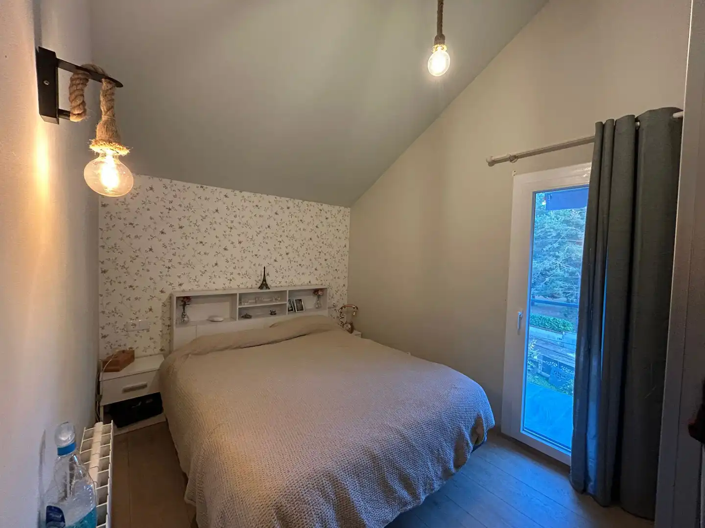 Dormitori de Casa o xalet en venda en Camprodon amb Jardí privat, Terrassa i Moblat