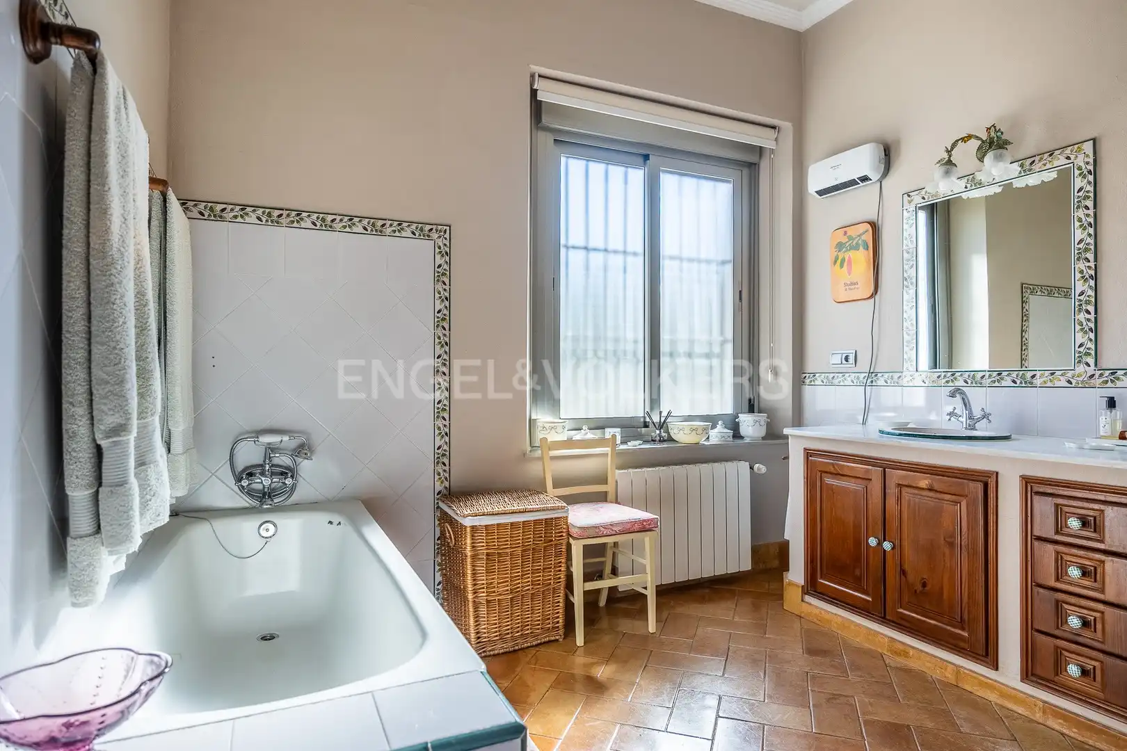 Landhaus mit Terrasse zum Verkauf in La Puebla del Río, imagen 32