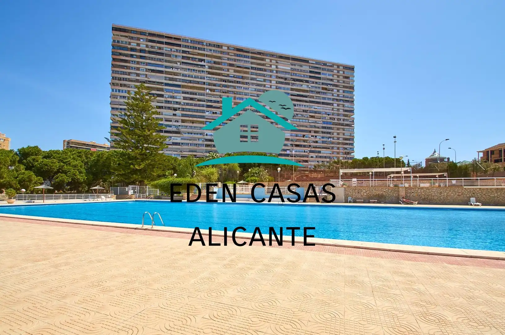 Außenansicht von Wohnungen zum Verkauf in Alicante / Alacant mit Klimaanlage, Heizung und Privatgarten
