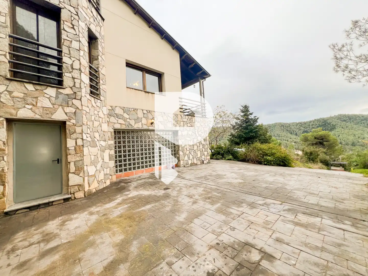 Vista exterior de Casa o chalet en venta en Vallirana con Aire acondicionado, Calefacción y Terraza