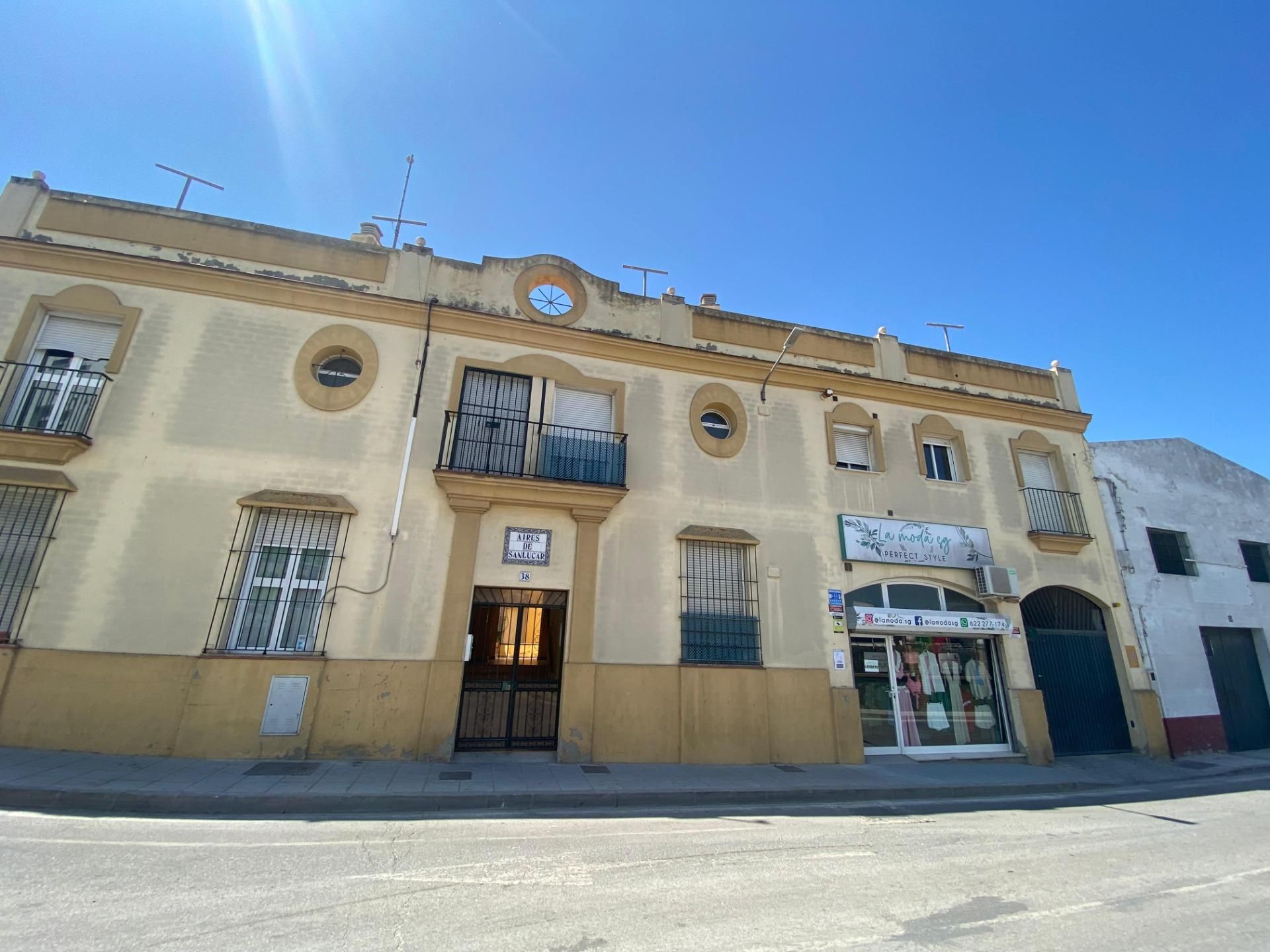 Exterior view of Flat for sale in Sanlúcar de Barrameda