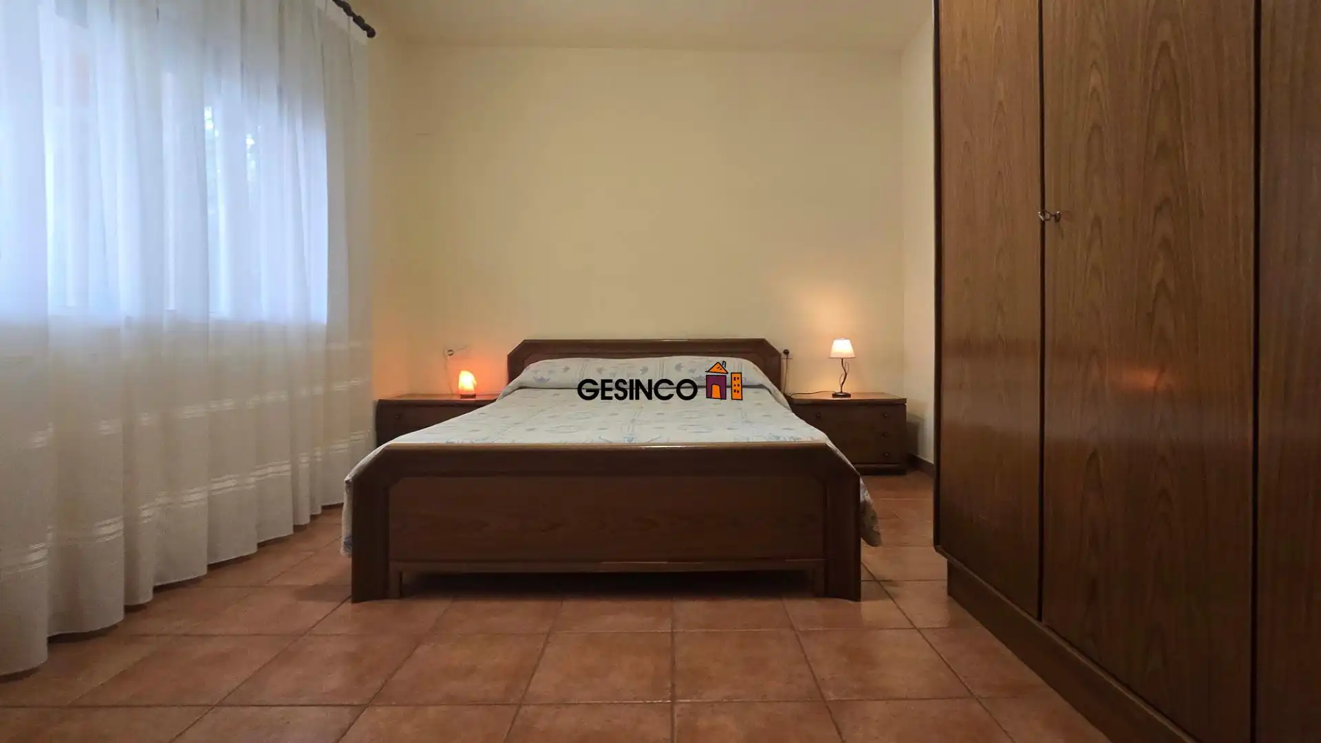 Bedroom of Houses for sale in Ontinyent  with Air Conditioner, Private garden and Storage room