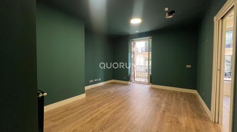 Photo 3 of Flat to rent in Alameda Urquijo, 11, Zabalburu, Bizkaia