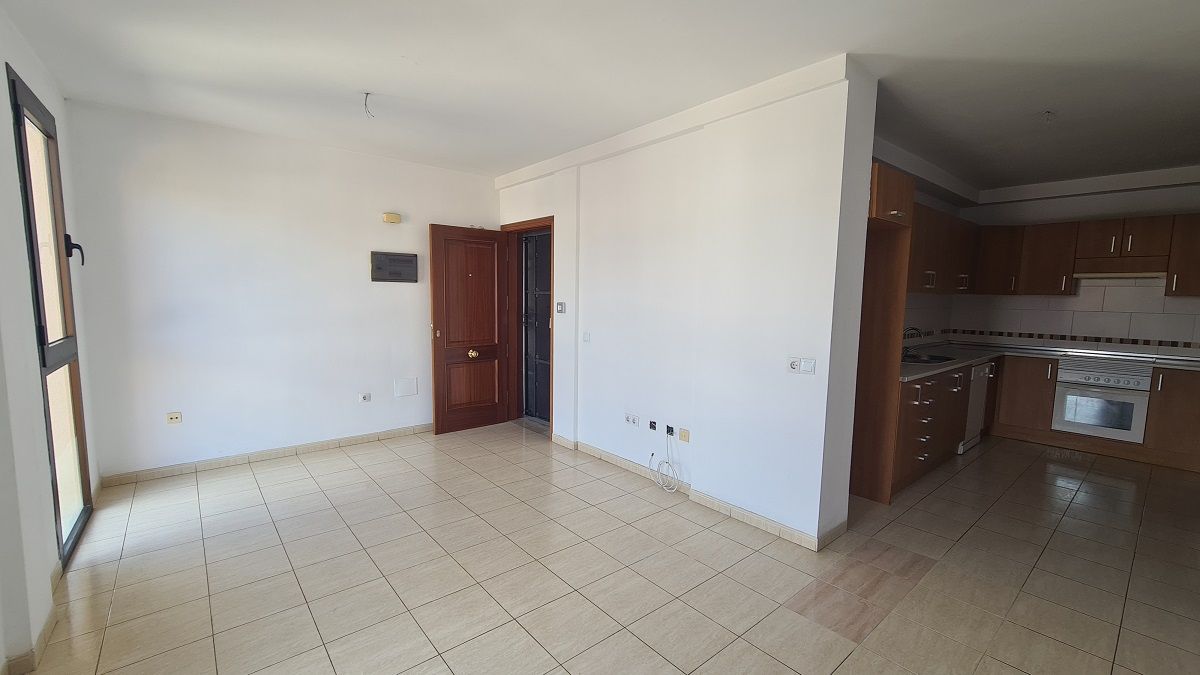 Piso en venta en C/ Rodriguez de la Oliva, La Cuesta -Finca España
