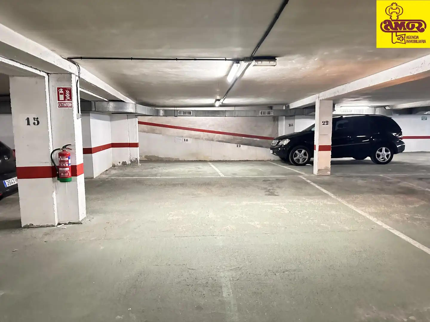 Garatge en venda a Avenida de Rosalía de Castro, Campus Sur - Santa Marta