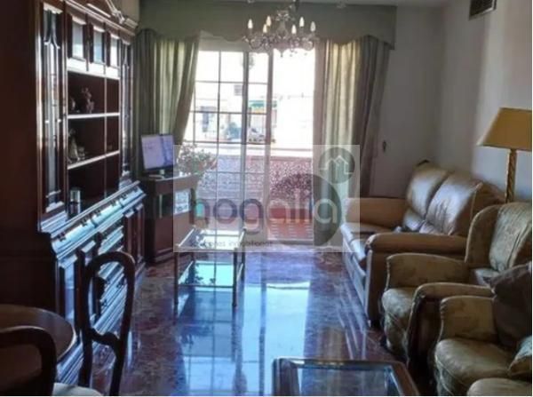 Living room of Flat to rent in  Sevilla Capital  with Air Conditioner, Terrace and Furnished