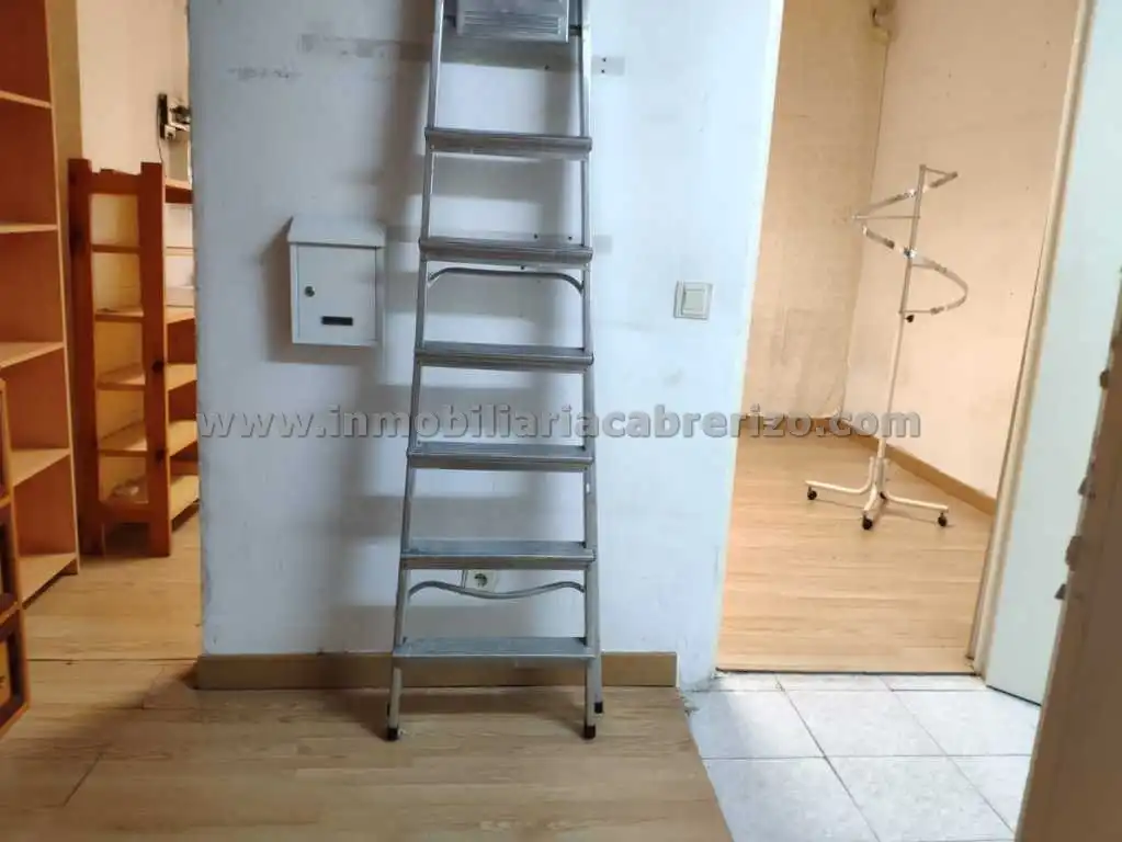 Local comercial de lloguer a Oeste, imagen 24