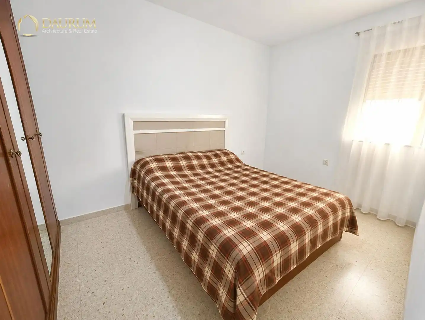 Habitación de Piso en venta en Alcalá de Guadaira con Aire acondicionado, Terraza y Amueblado