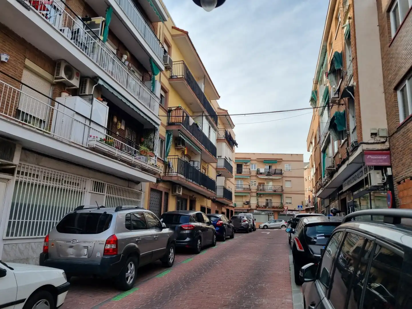 Vista exterior de Piso en venta en Alcobendas con Terraza y Trastero