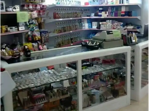 Business premises for sale in Avda.Ntrs.Sra.del Carmen 25, imagen 2