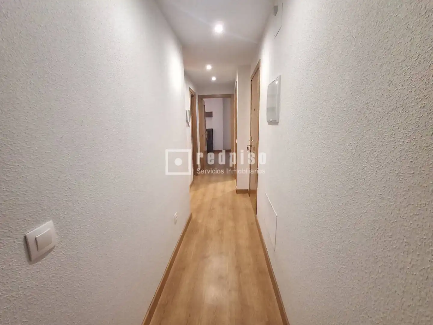 Piso en venta en Huecas con Calefacción, Trastero y Amueblado