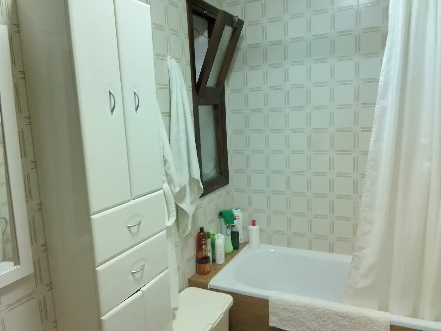 Bany de Apartament en venda en Grazalema amb Aire condicionat, Terrassa i Balcó