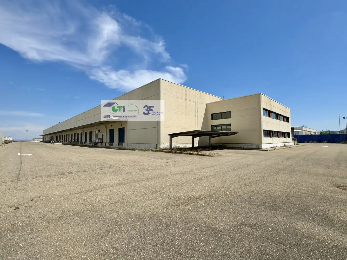Industrial building to rent in C/ RÍO DE JANEIRO, imagen 47