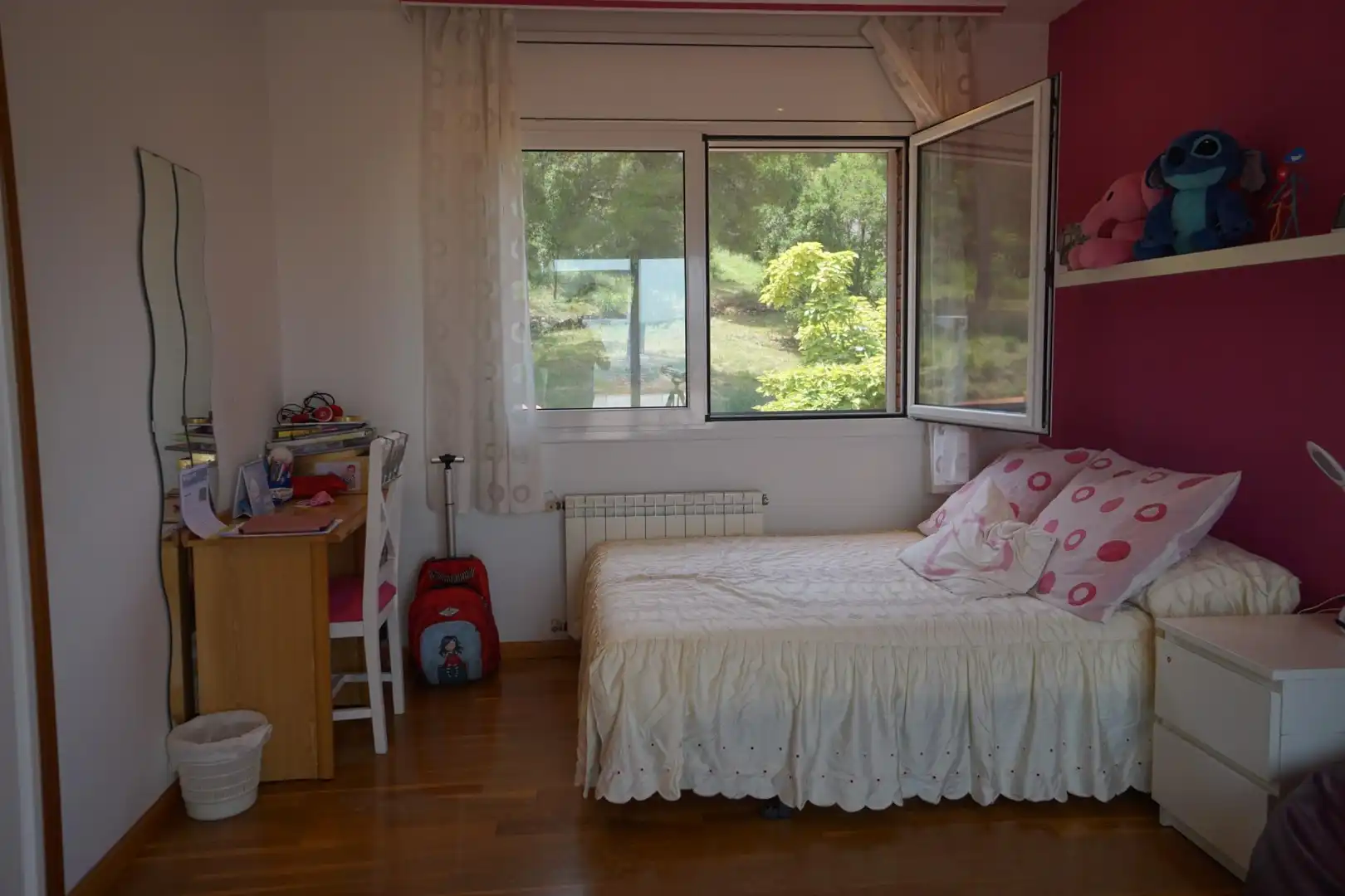 Bedroom of Houses for sale in Sant Boi de Llobregat  with Air Conditioner, Heating and Swimming Pool