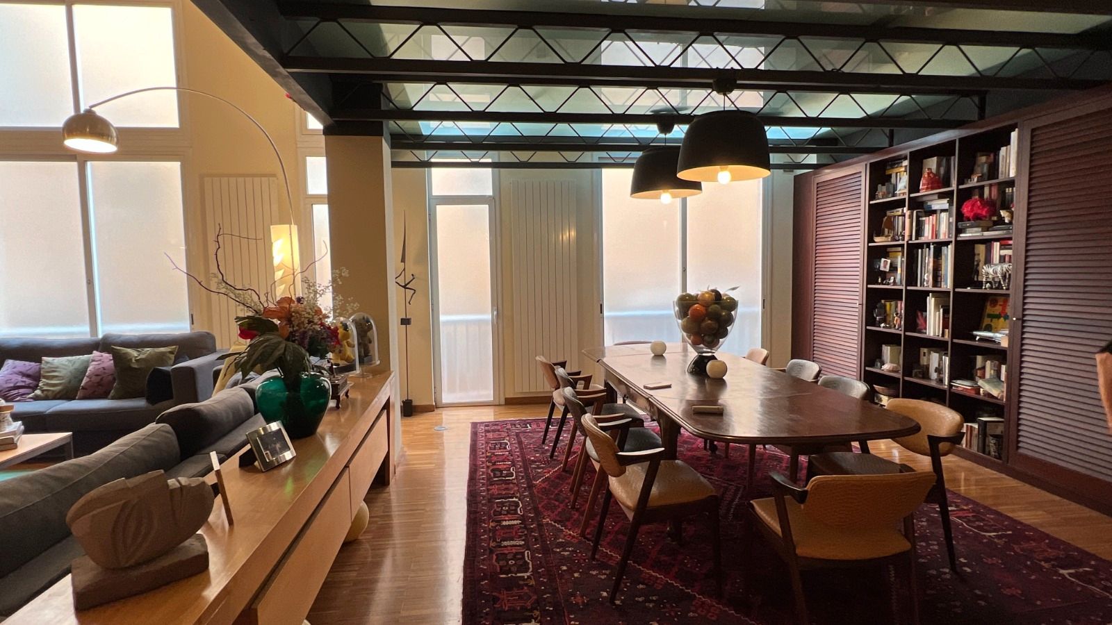 Comedor de Local en venta en  Barcelona Capital con Calefacción, Parquet y Amueblado