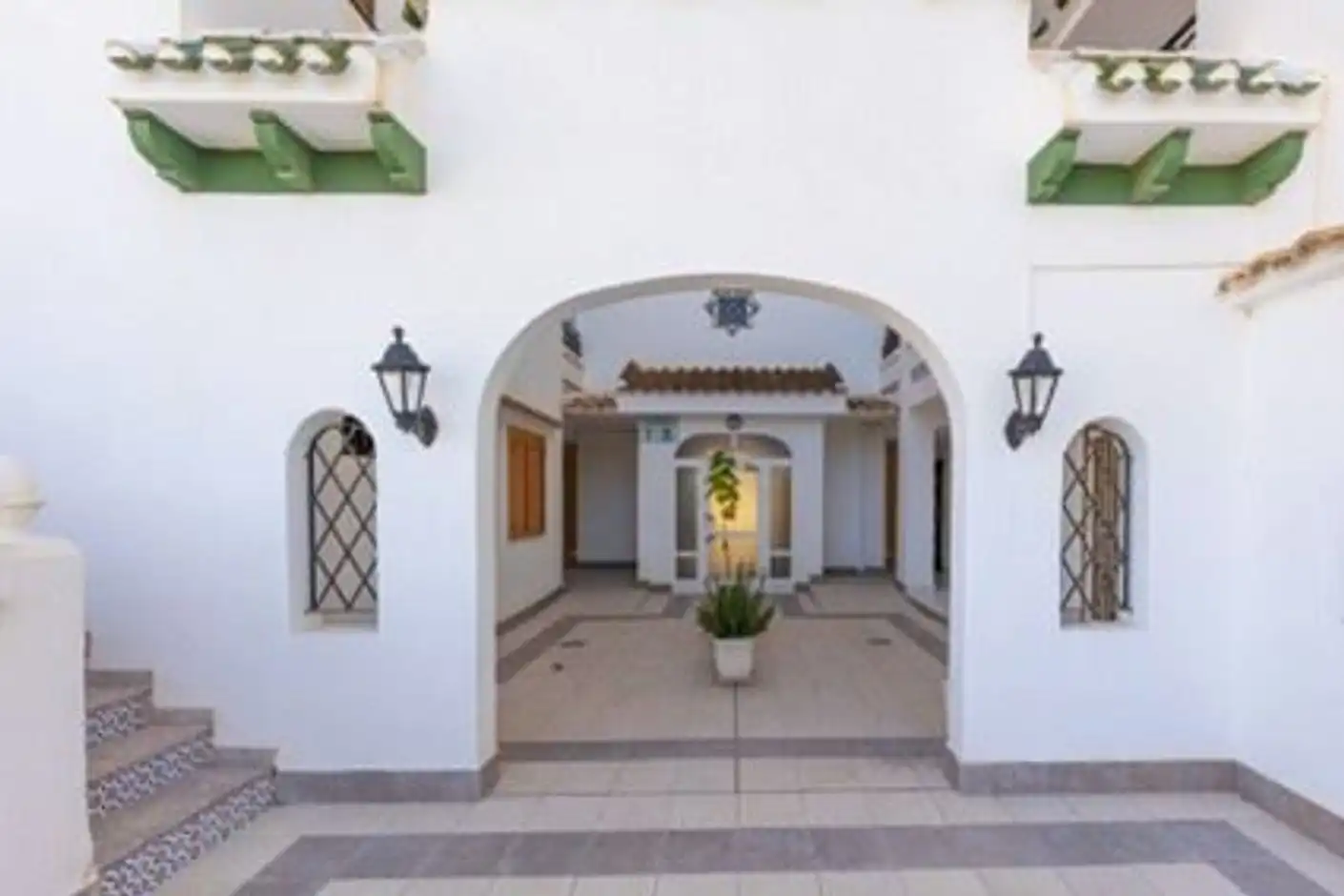 Ground floor for sale in Los Europeos
