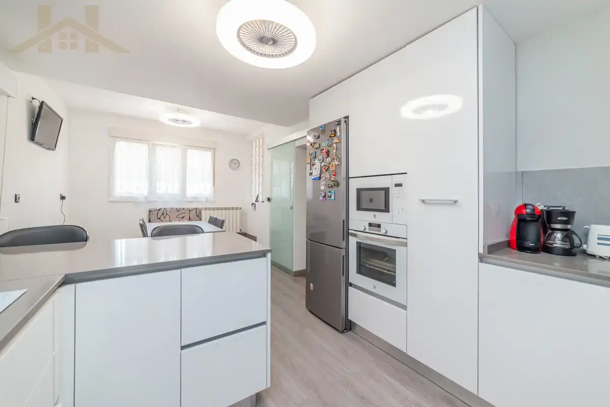 Kitchen of Detached homes for sale in Rivas-Vaciamadrid  with Air Conditioner, Heating and Private garden