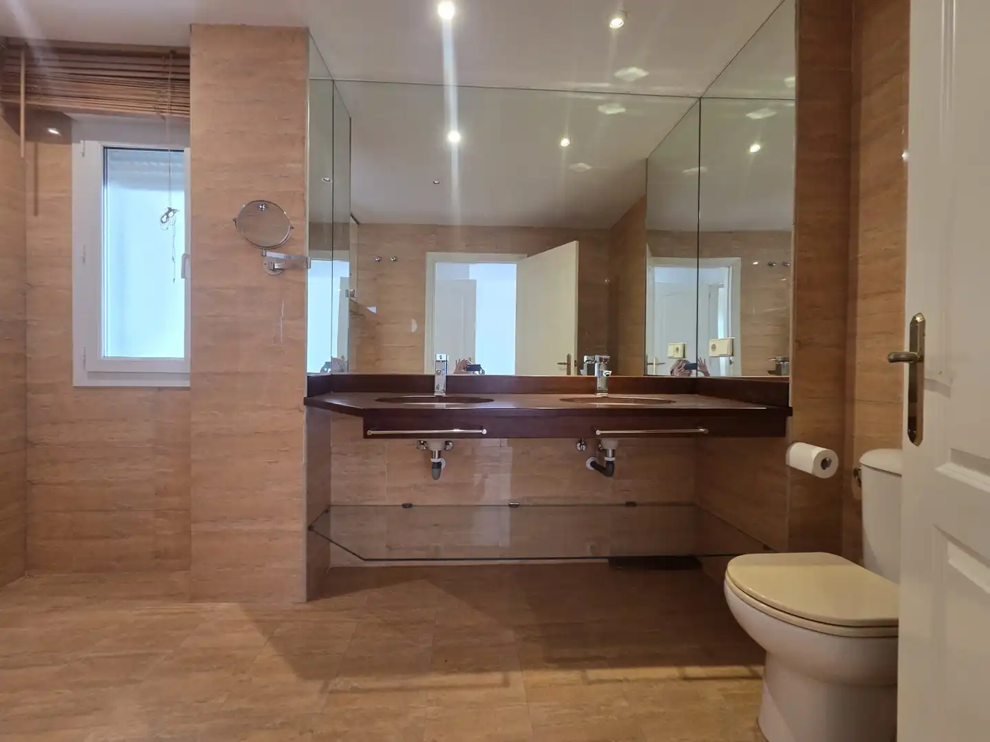 Baño de Ático de alquiler en Badajoz con Aire acondicionado, Calefacción y Parquet