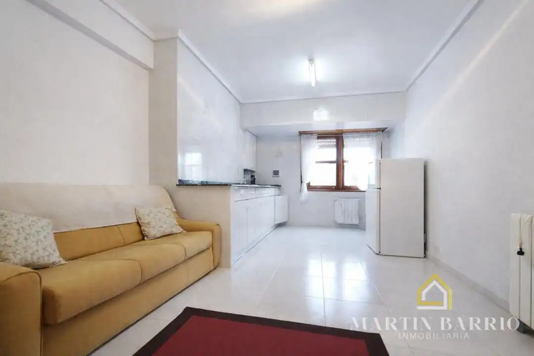 Sala de estar de Piso en venta en Muskiz con Calefacción, Trastero y Alarma