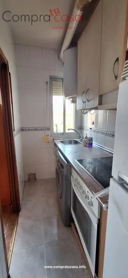 Cuina de Pis en venda en Segovia amb Calefacció i Moblat