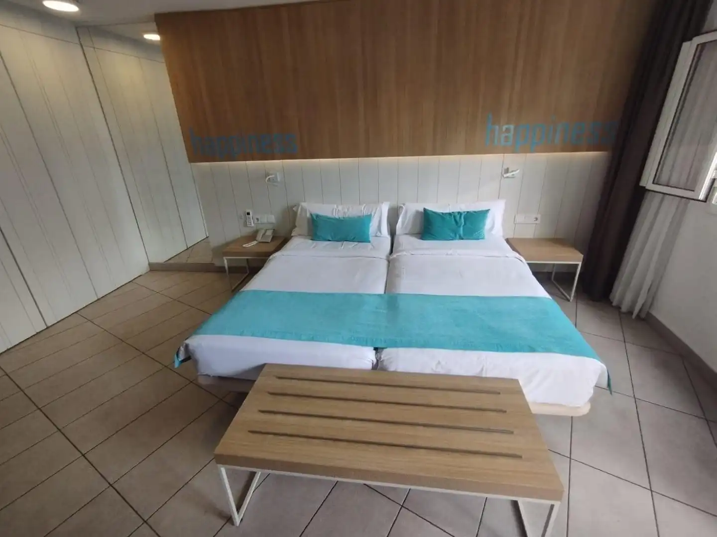Habitación de Apartamento en venta en San Bartolomé de Tirajana con Balcón y Piscina comunitaria