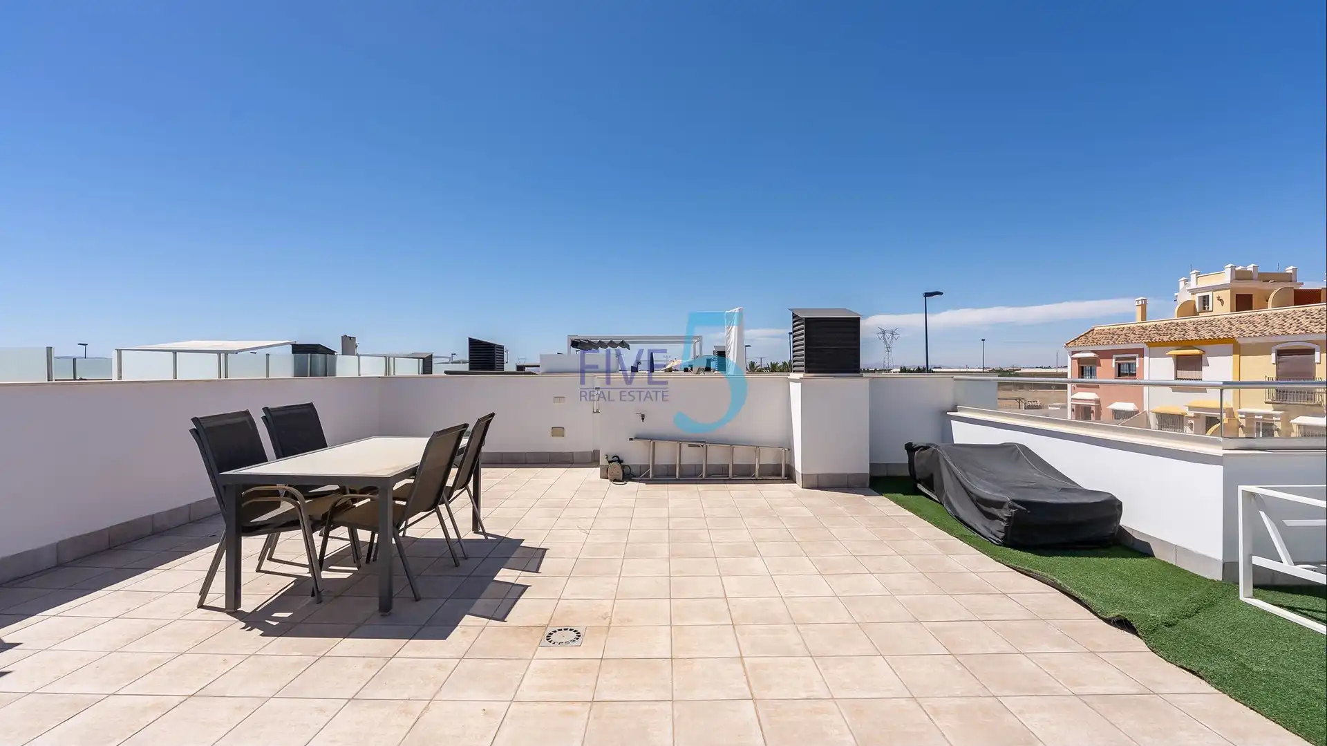 Maison avec piscine à vendre à Roda, imagen 25