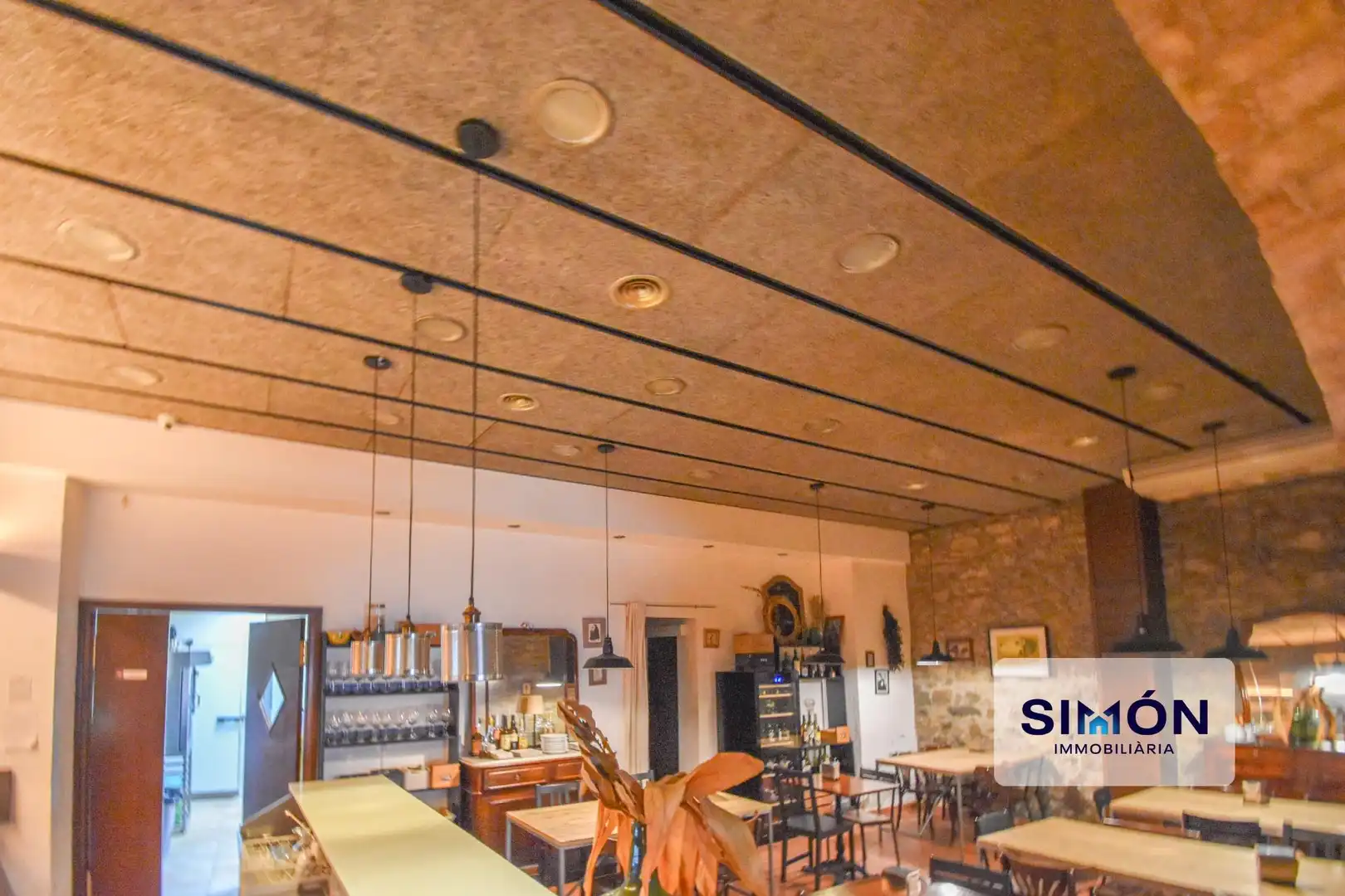 Commercial properties for sale in El Pont de Vilomara i Rocafort
