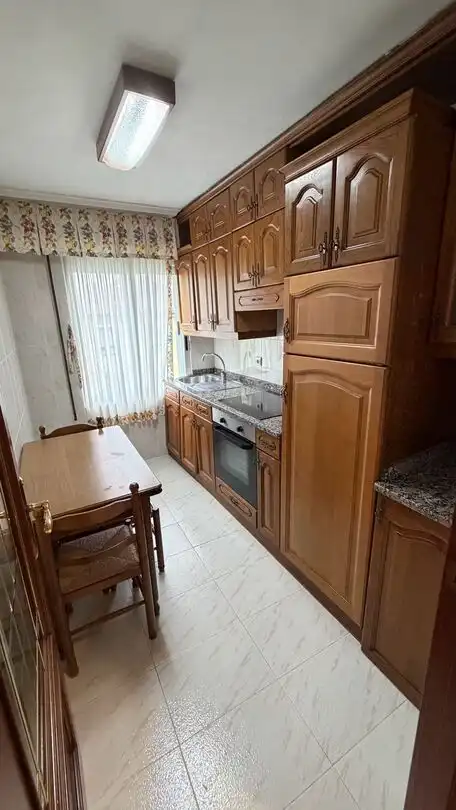 Cocina de Piso en venta en Vitoria - Gasteiz con Calefacción, Terraza y Trastero