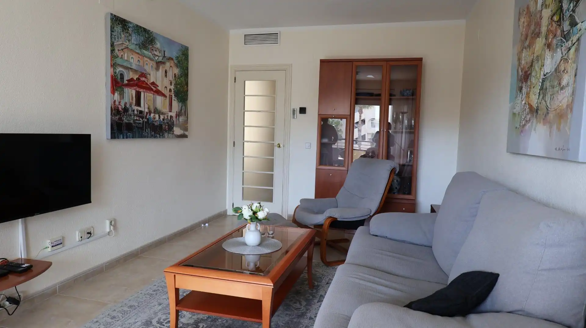Sala d'estar de Apartament en venda en L'Alfàs del Pi amb Aire condicionat, Moblat i Piscina comunitària