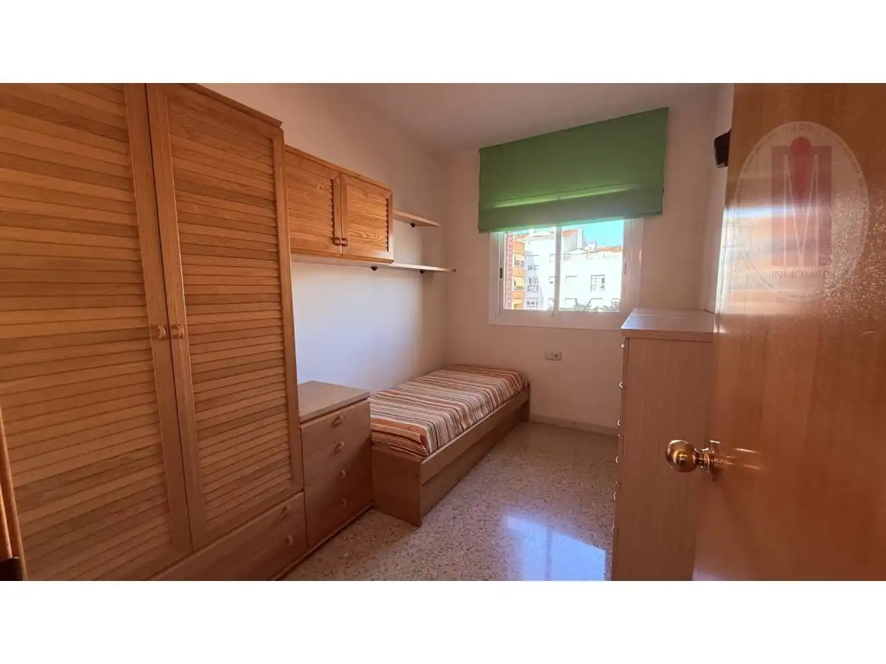 Habitación de Piso en venta en Cornellà de Llobregat con Calefacción y Balcón