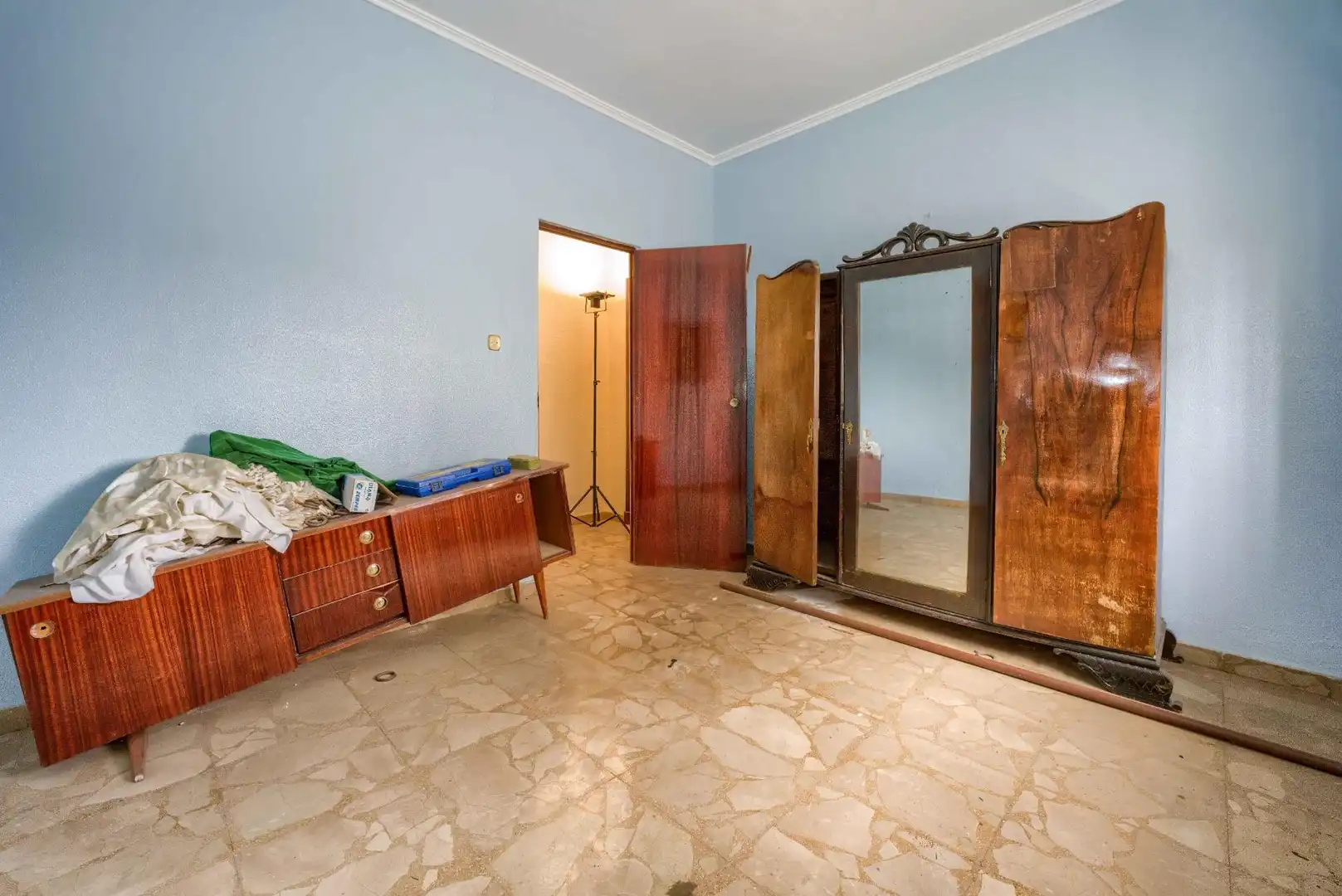 Bedroom of Houses for sale in Sanlúcar la Mayor  with Air Conditioner, Private garden and Terrace