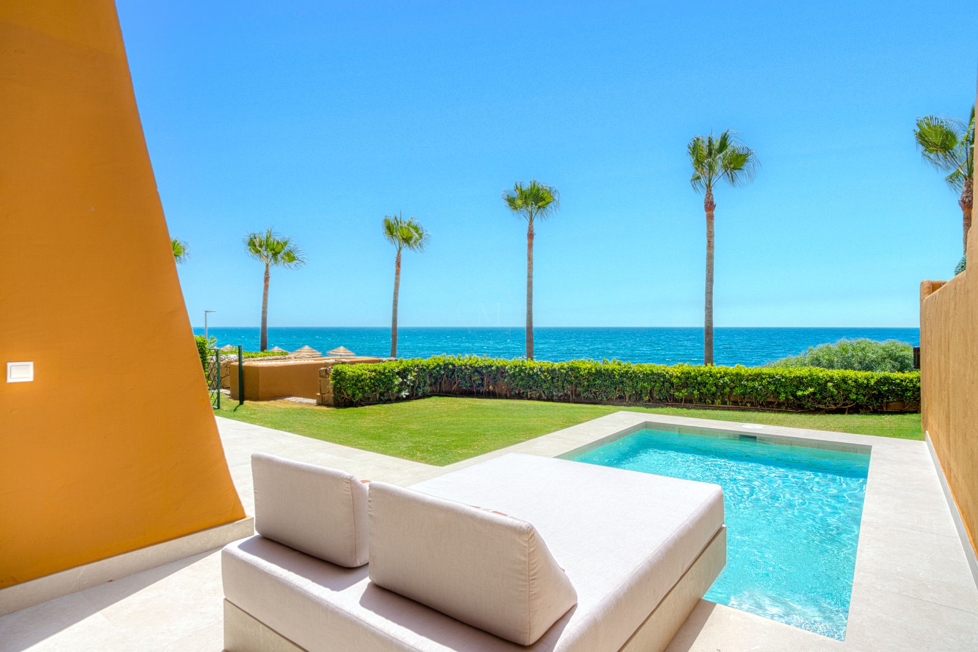 Terrace of Planta baja for sale in Estepona  with Air Conditioner, Private garden and Terrace