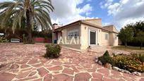 Vista exterior de Casa o xalet en venda en Torrent amb Terrassa i Piscina