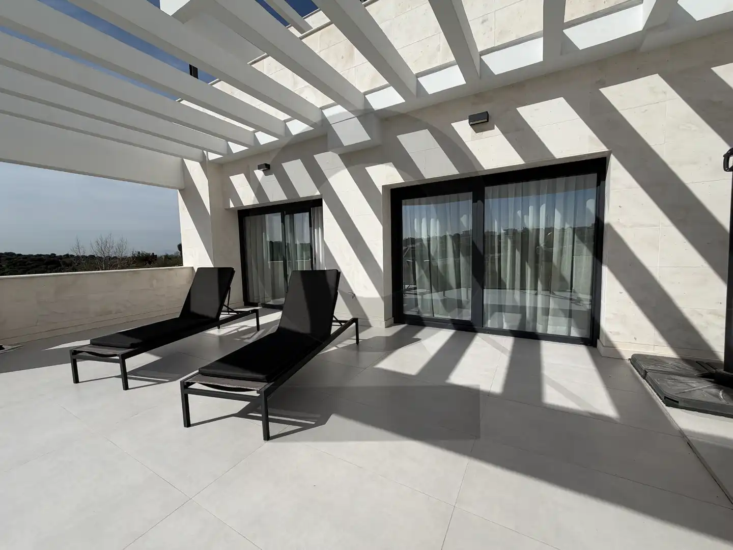 Terraza de Casa o chalet en venta en Majadahonda con Aire acondicionado, Calefacción y Jardín privado