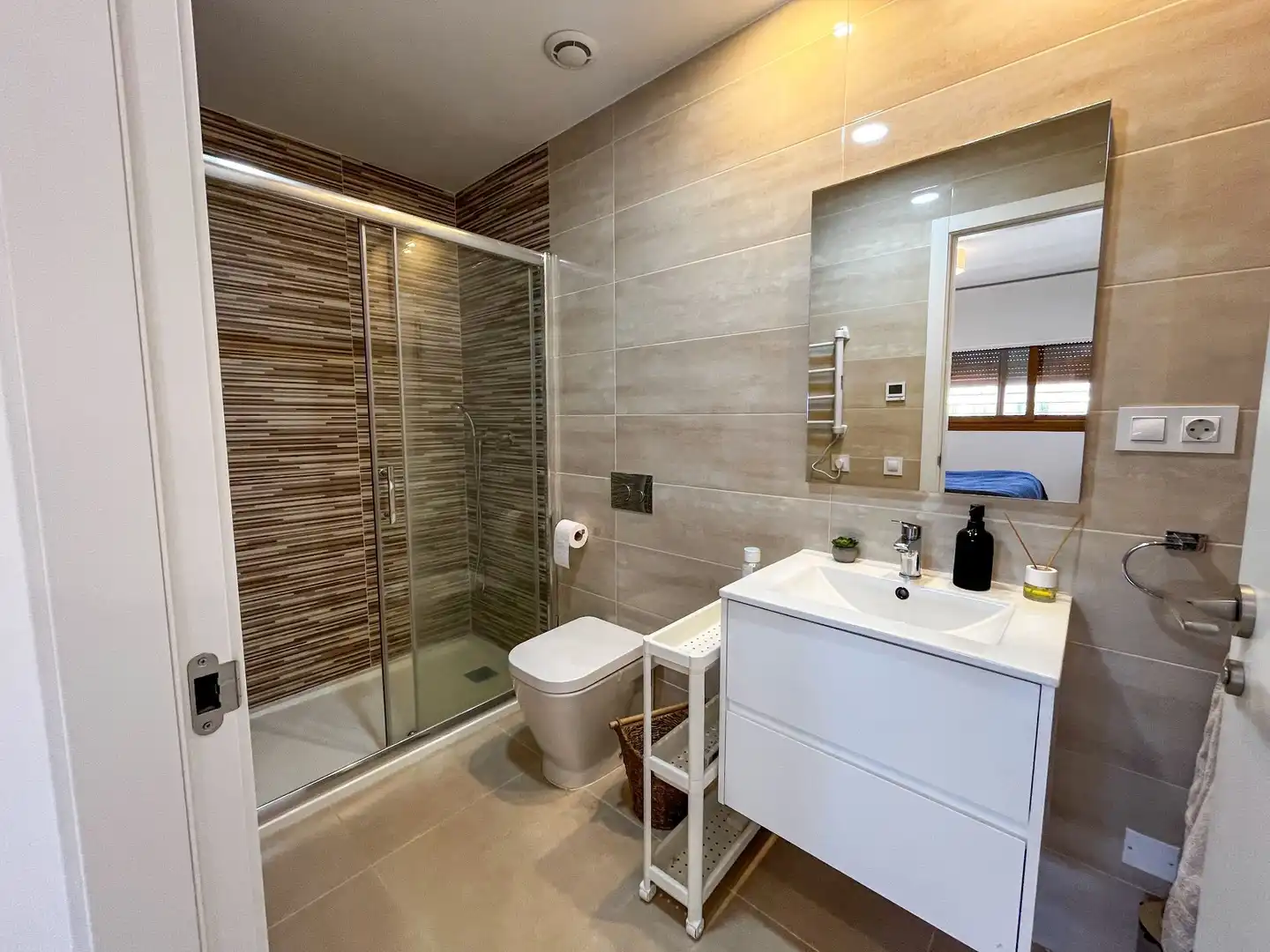 Bathroom of Apartments for rent in Orihuela  with Air Conditioner, Terrace and Furnished