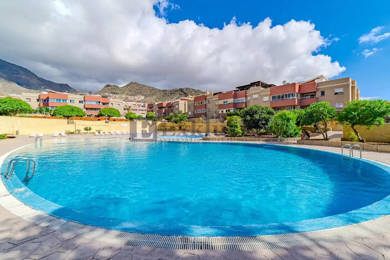 Flat for sale in Galicia, Torviscas Centro y Alto