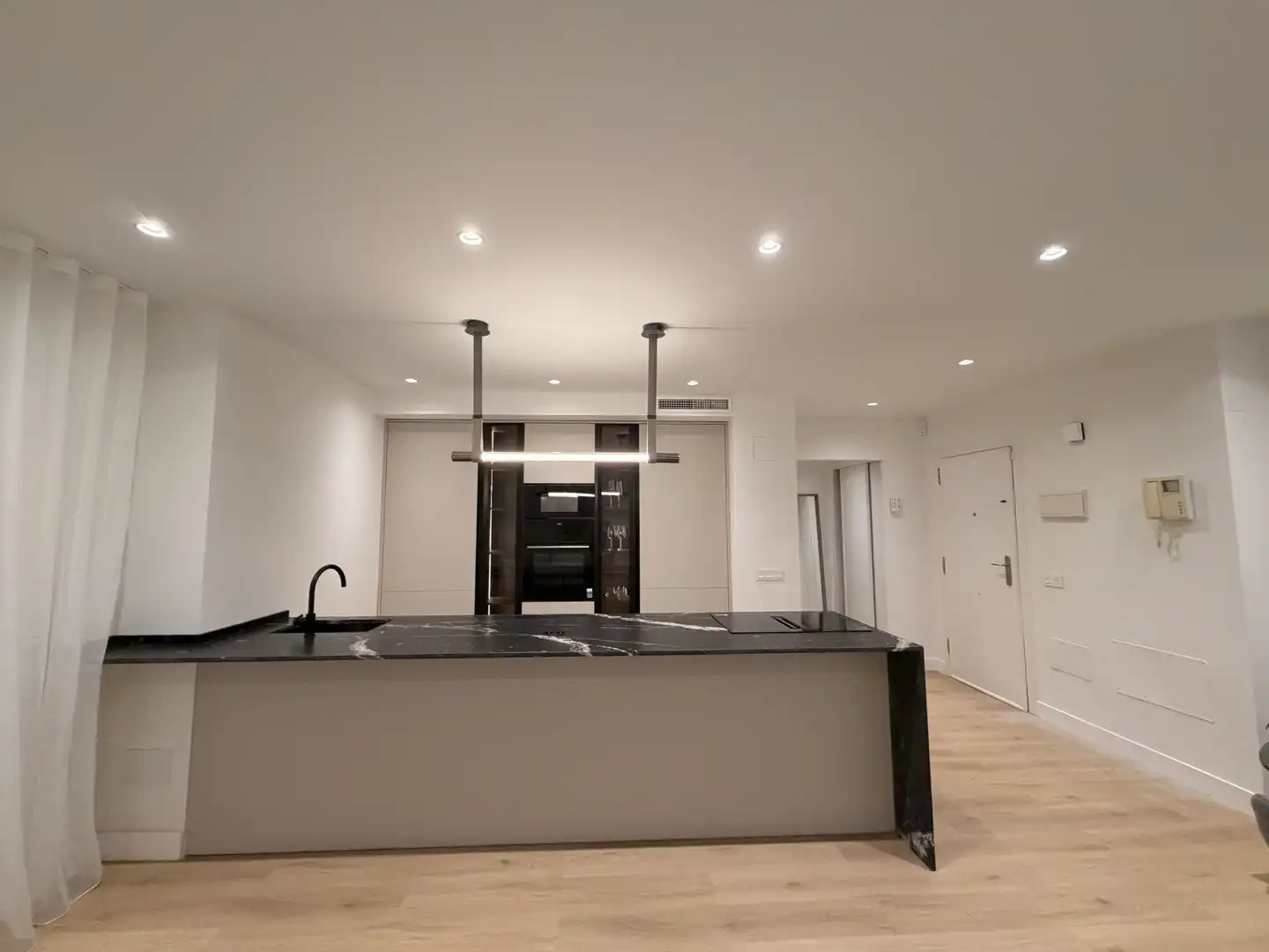 Apartament amb piscina en venda a Nueva Andalucía, imagen 10