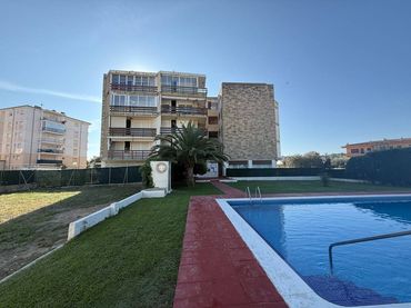 Apartamento con balcón en venta en Calle Cala Trencada