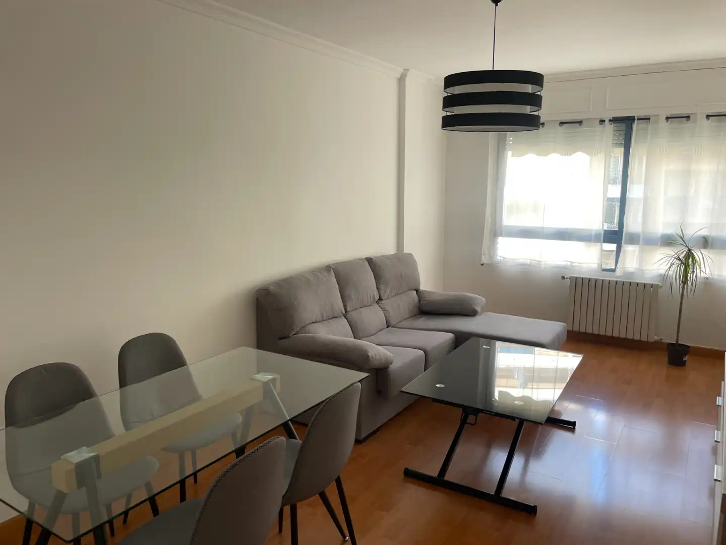 Sala de estar de Piso de alquiler en Orihuela con Amueblado y Balcón