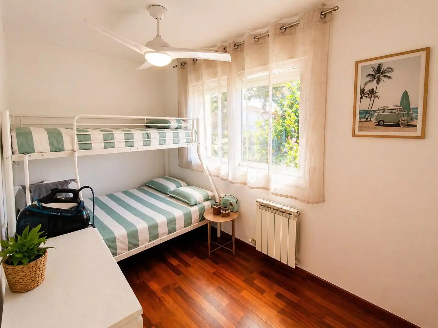 Bedroom of Detached homes for sale in Cambrils  with Parquet flooring, Terrace and Community pool
