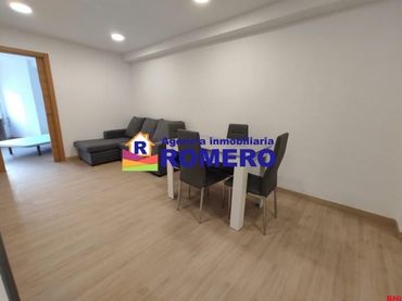 Piso con ascensor en venta en Ensanche - Sar
