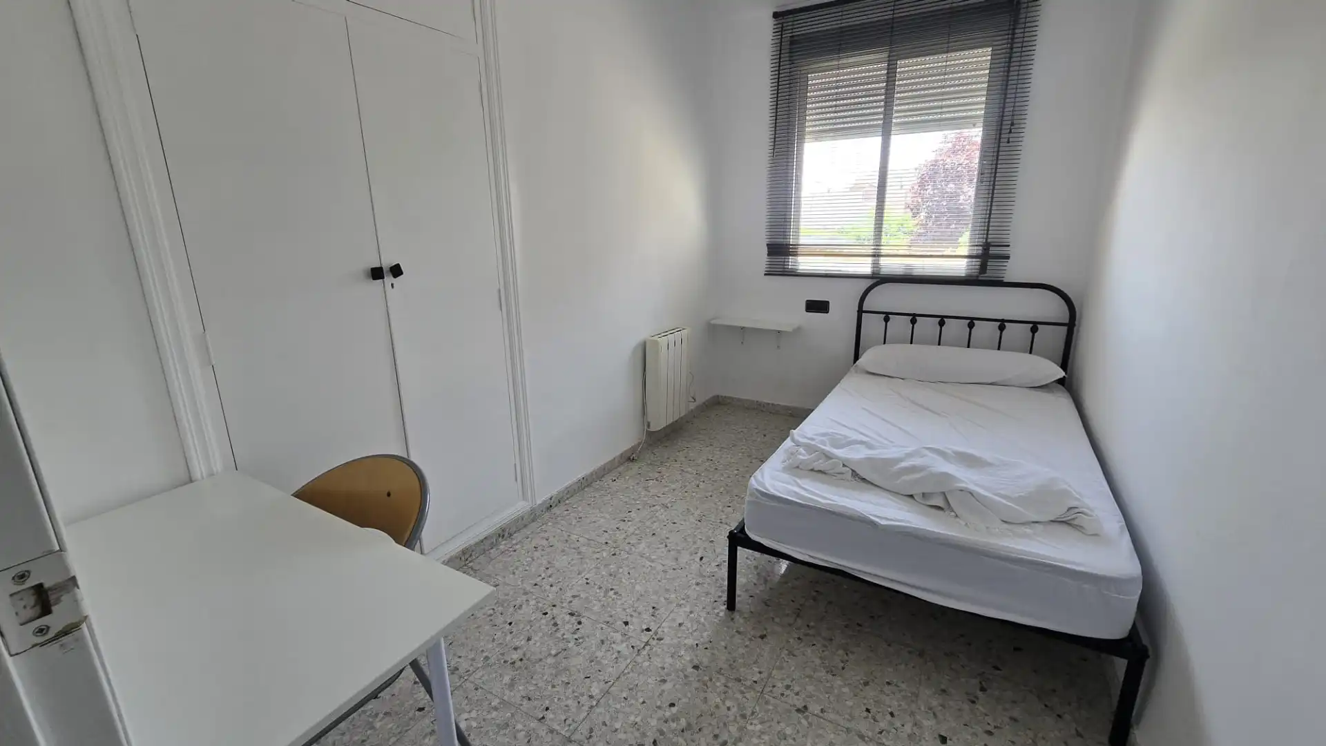 Schlafzimmer von Wohnung zur Miete in Úbeda mit Heizung, Möbliert und Ofen