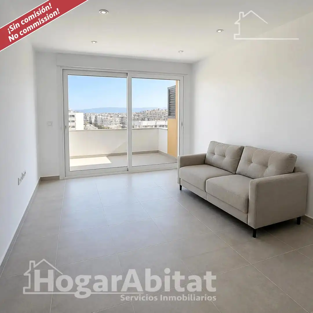 Flat with terrace for sale in Centro