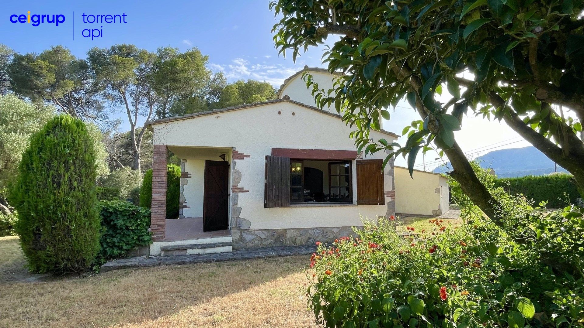 Jardí de Casa o xalet en venda en L'Estartit amb Terrassa i Moblat