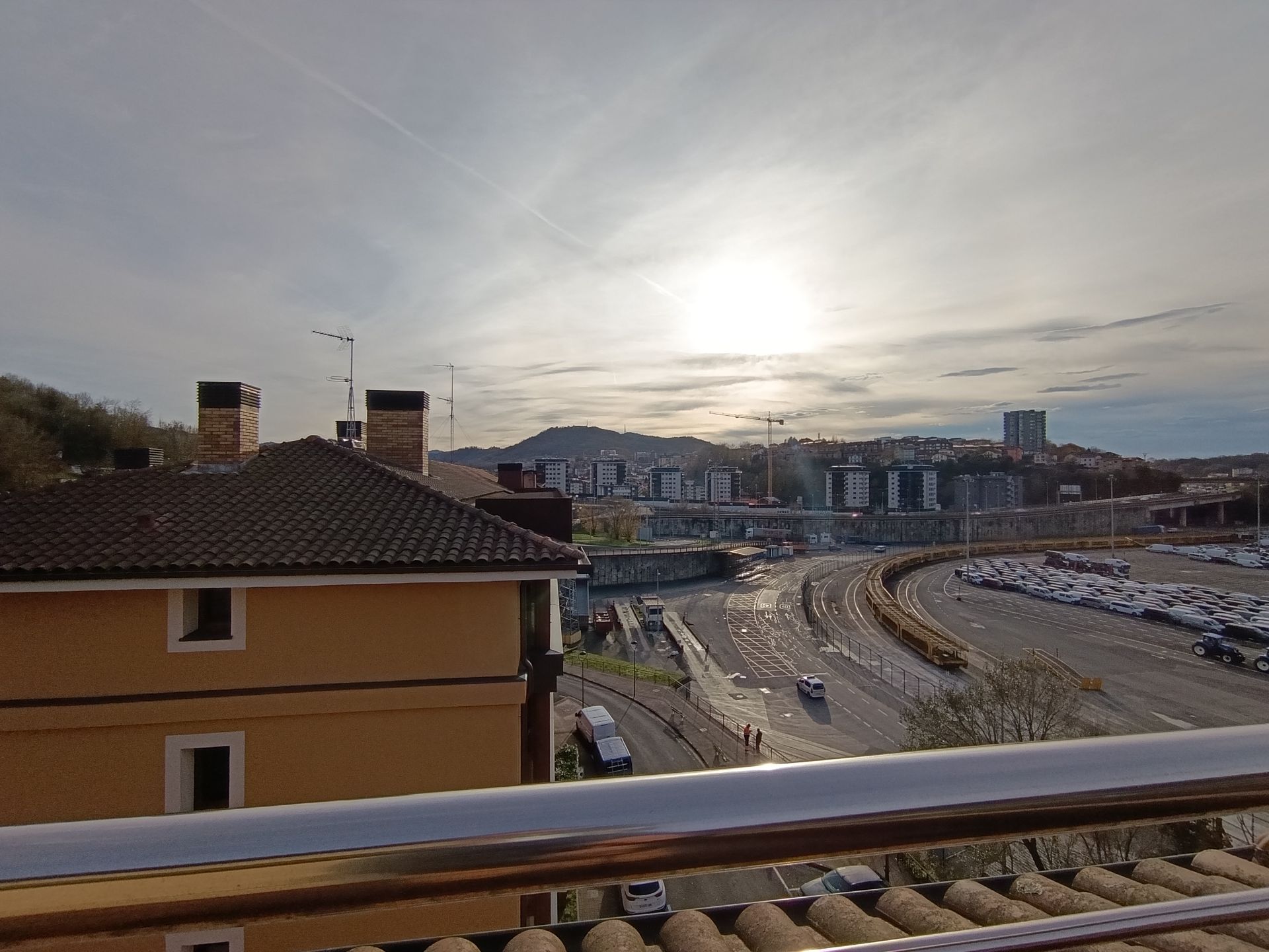 Vista exterior de Pis en venda en Lezo amb Calefacció, Terrassa i Traster