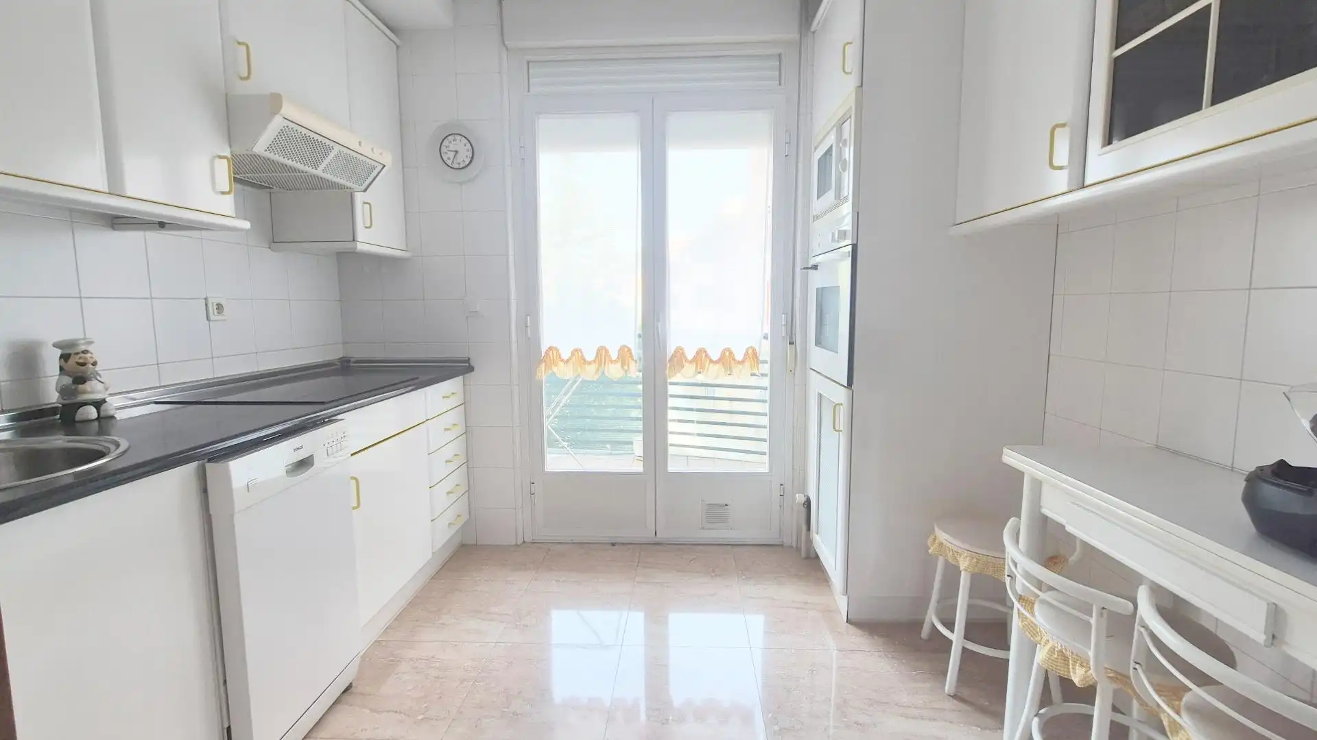 Kitchen of Flat for sale in Salamanca  with Heating and Balcony
