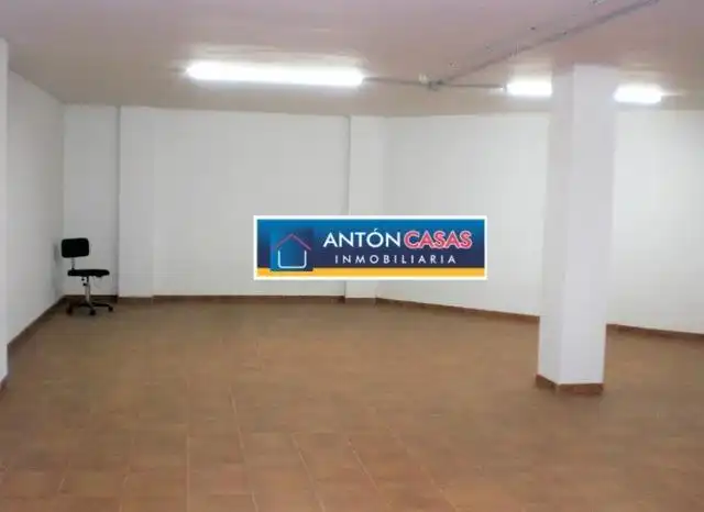 Local comercial en venda a Centro, imagen 9
