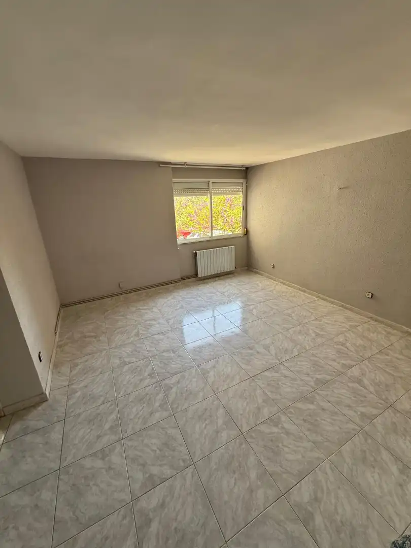 Habitación de Piso en venta en Barcelona con Calefacción