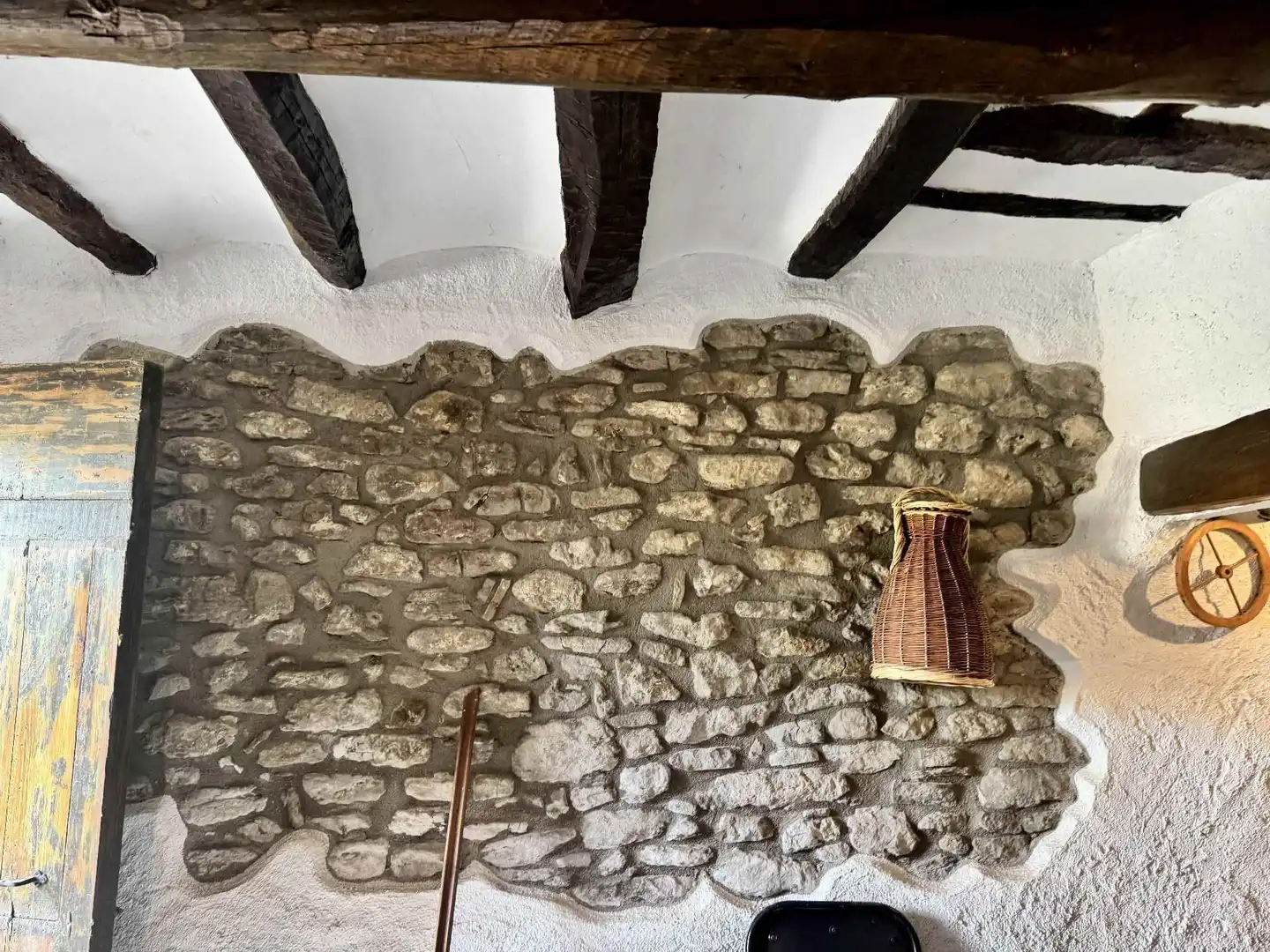 Country homes for sale in Lascuarre  with Heating and Storage room