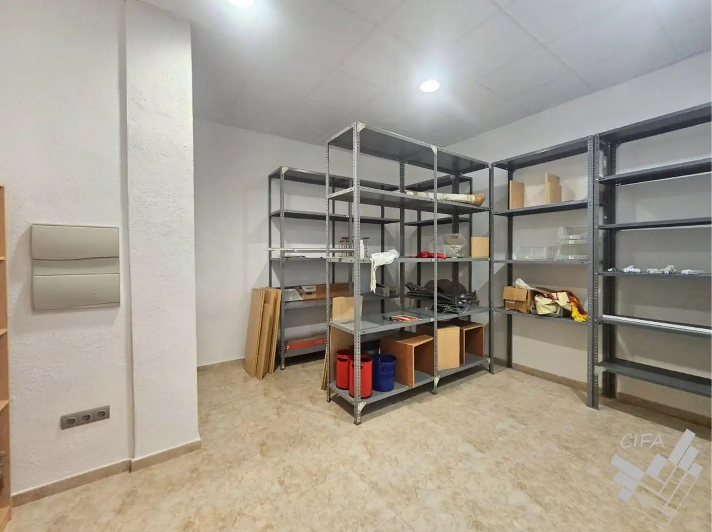 Commercial properties for sale in Benicarló  with Air Conditioner